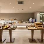 By Ihg 5*