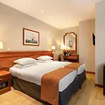Hotel By Ihg