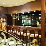 ホテル ホリデー テッサロニーキ 5*