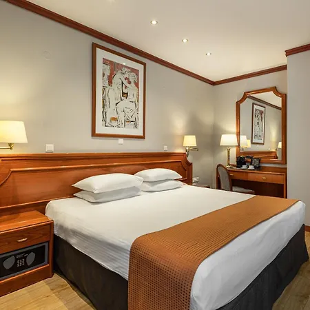 By Ihg Otel