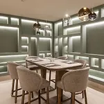 By Ihg 5*