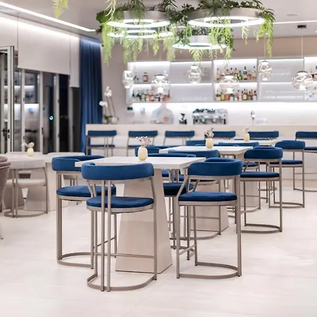 By Ihg Salonicco