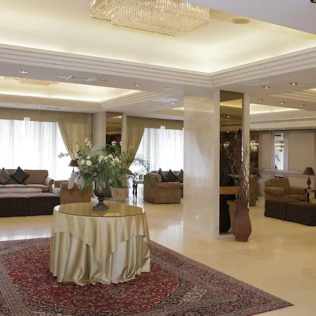 Hotel By Ihg Tessalónica