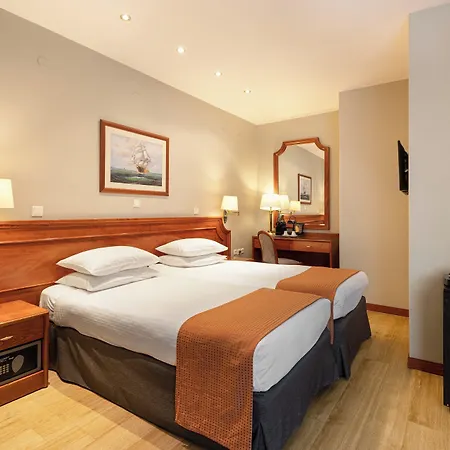 By Ihg 5*