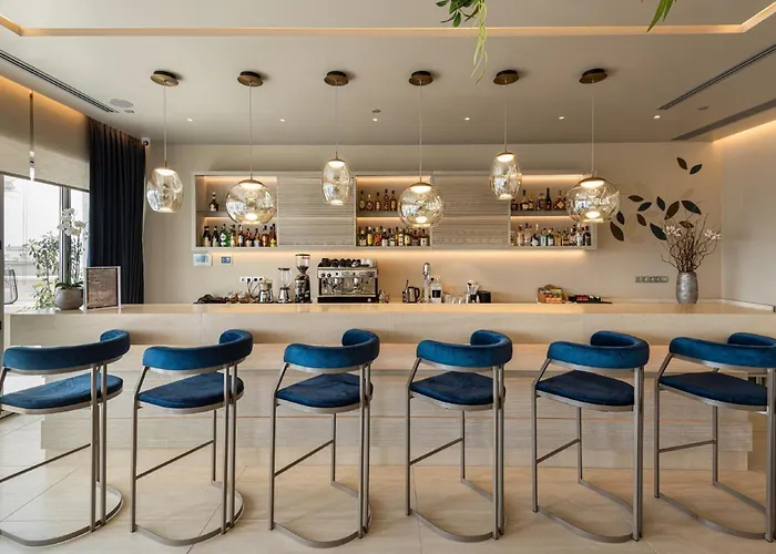 Hotell By Ihg