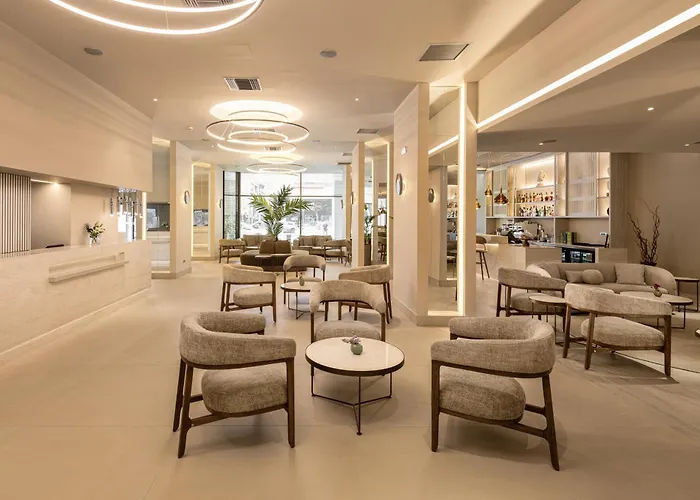 Hotell By Ihg Thessaloníki