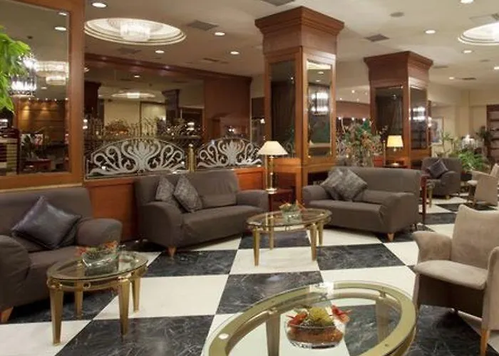 By Ihg 5*