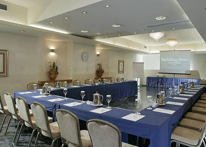 By Ihg Hotel 5*