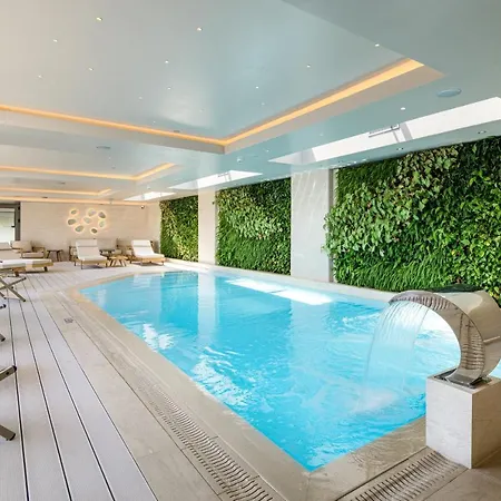 Hotel By Ihg Thessaloníki